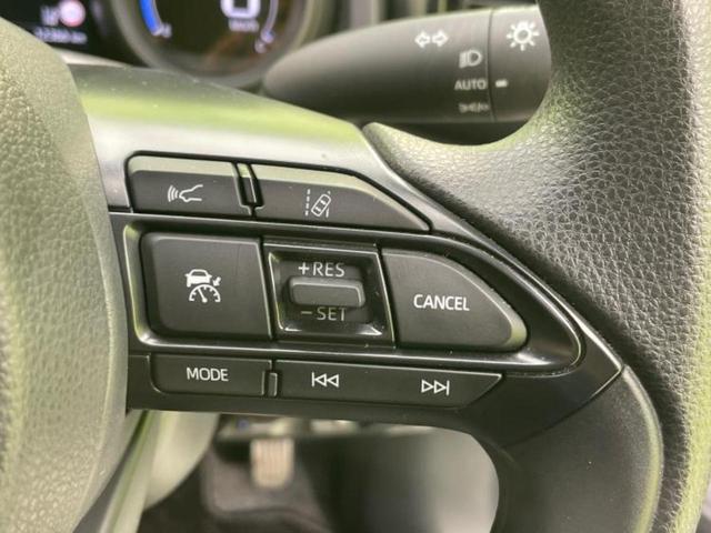 ヤリス ハイブリッドG 新品タイヤ/保証書/ディスプレイオーディオ+ナビ8インチ/トヨタセーフティセンス/パノラミックビューモニター/車線逸脱防止支援システム/ドライブレコーダー 前後/USBジャック 衝突被害軽減システム(22枚目)