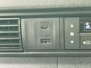 ヒョウジュン　保証書／純正　８インチ　ナビ／ホンダセンシング／両側電動スライドドア／シートヒーター／車線逸脱防止支援システム／ヘッドランプ　ＬＥＤ／Ｂｌｕｅｔｏｏｔｈ接続／ＥＴＣ／ＥＢＤ付ＡＢＳ／横滑り防止装置（26枚目）