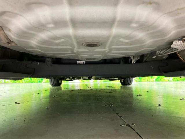 ノート ｅパワーメダリスト　純正　ＳＤナビ／エマージェンシーブレーキ／車線逸脱防止支援システム／シート　ハーフレザー／ヘッドランプ　ＬＥＤ／Ｂｌｕｅｔｏｏｔｈ接続／ＥＴＣ／バックモニター／フルセグＴＶ／ＤＶＤ／禁煙車　ＤＶＤ再生（44枚目）