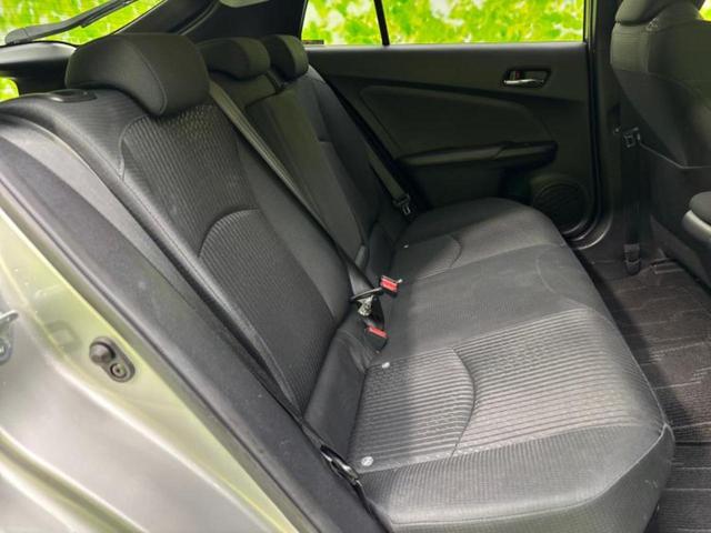 プリウス S 新品タイヤ/保証書/純正 SDナビ/トヨタセーフティセンス/ヘッドランプ LED/Bluetooth接続/ETC/EBD付ABS/横滑り防止装置/アイドリングストップ/フルセグTV/DVD DVD再生(5枚目)