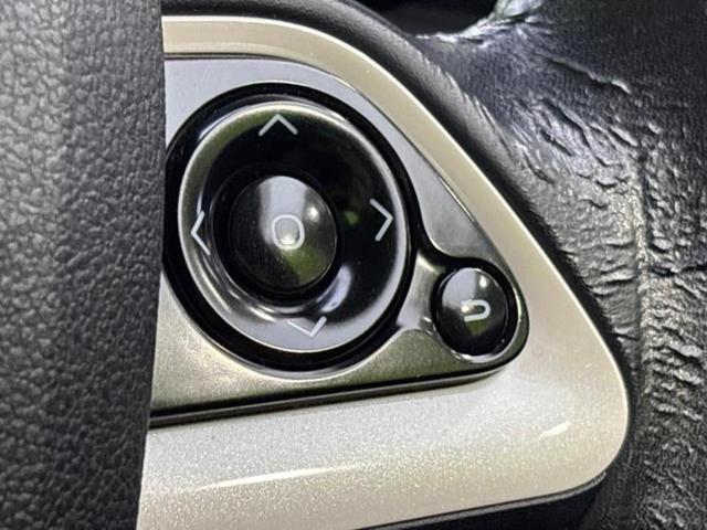 プリウス S 新品タイヤ/保証書/純正 SDナビ/トヨタセーフティセンス/ヘッドランプ LED/Bluetooth接続/ETC/EBD付ABS/横滑り防止装置/アイドリングストップ/フルセグTV/DVD DVD再生(29枚目)