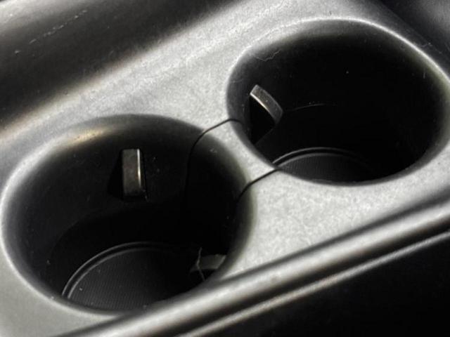 プリウス S 新品タイヤ/保証書/純正 SDナビ/トヨタセーフティセンス/ヘッドランプ LED/Bluetooth接続/ETC/EBD付ABS/横滑り防止装置/アイドリングストップ/フルセグTV/DVD DVD再生(40枚目)