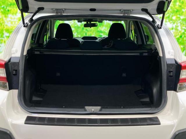 XV 4WD1.6i-Lアイサイト 純正 SDナビ/衝突安全装置/車線逸脱防止支援システム/ヘッドランプ LED/ETC/EBD付ABS/横滑り防止装置/アイドリングストップ/フルセグTV/エアバッグ 運転席/エアバッグ 助手席 4WD(8枚目)