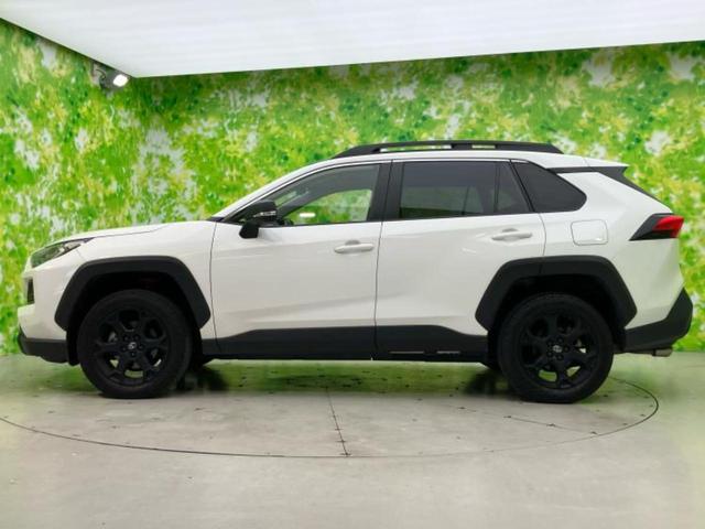 RAV4 4WDアドベンチャーオフロードパッケージ2 新品タイヤ/保証書/ディスプレイオーディオ+ナビ/デジタルインナーミラー/トヨタセーフティセンス/シートヒーター/パノラミックビューモニター/車線逸脱防止支援システム/シート 合皮 全周囲カメラ(2枚目)