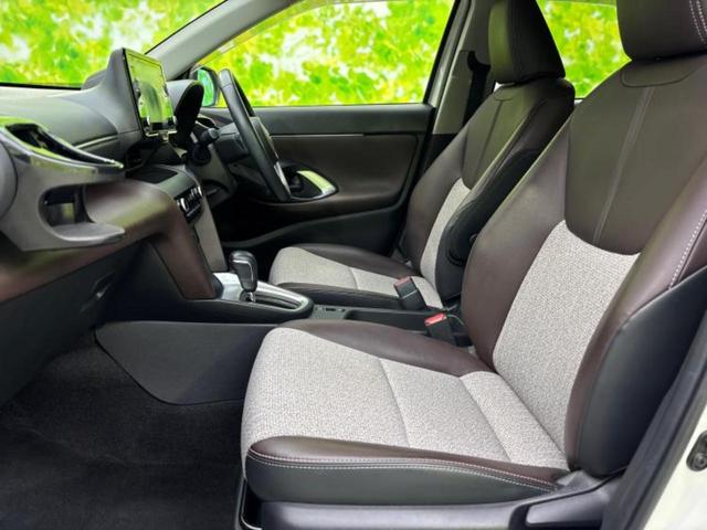 ヤリスクロス ハイブリッドZ 新品タイヤ/保証書/ディスプレイオーディオ8インチ/トヨタセーフティセンス/シートヒーター/パノラミックビューモニター/車線逸脱防止支援システム/シート ハーフレザー/ドライブレコーダー 前後 TV(6枚目)