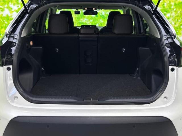 ヤリスクロス ハイブリッドZ 新品タイヤ/保証書/ディスプレイオーディオ8インチ/トヨタセーフティセンス/シートヒーター/パノラミックビューモニター/車線逸脱防止支援システム/シート ハーフレザー/ドライブレコーダー 前後 TV(8枚目)