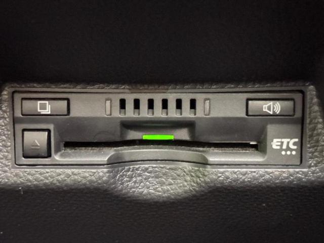 ヤリスクロス ハイブリッドZ 新品タイヤ/保証書/ディスプレイオーディオ8インチ/トヨタセーフティセンス/シートヒーター/パノラミックビューモニター/車線逸脱防止支援システム/シート ハーフレザー/ドライブレコーダー 前後 TV(18枚目)