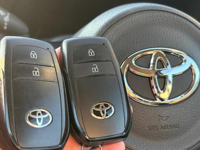 ヤリスクロス ハイブリッドZ 新品タイヤ/保証書/ディスプレイオーディオ8インチ/トヨタセーフティセンス/シートヒーター/パノラミックビューモニター/車線逸脱防止支援システム/シート ハーフレザー/ドライブレコーダー 前後 TV(42枚目)