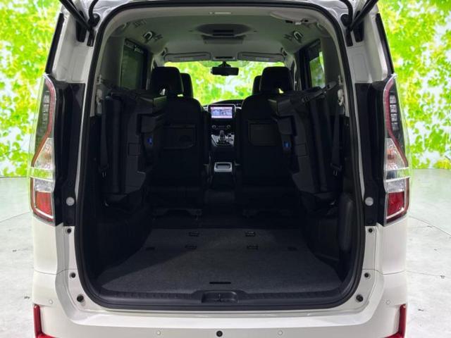 セレナ eパワーハイウェイスターV 純正 10インチ メモリーナビ/フリップダウンモニター 純正 11インチ/インテリジェントルームミラー/エマージェンシーブレーキ/両側電動スライドドア/アラウンドビューモニター/プロパイロット ETC(21枚目)