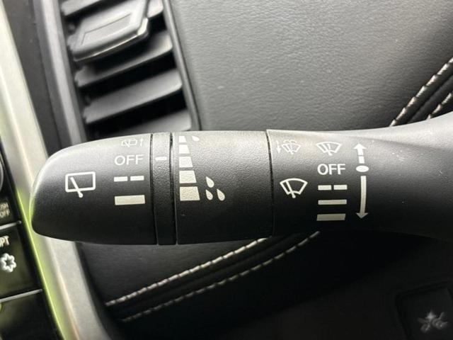 セレナ ハイウェイスタープロパイロットエディション　新品タイヤ／保証書／純正　９インチ　メモリーナビ／フリップダウンモニター　純正　１１インチ／エマージェンシーブレーキ／両側電動スライドドア／車線逸脱防止支援システム／ヘッドランプ　ＬＥＤ　バックカメラ（13枚目）