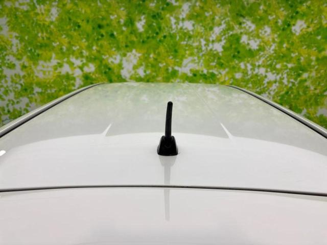 カローラフィールダー １．５Ｇエアロツアラー・ダブルバイビー　社外　ＳＤナビ／パーキングアシスト　バックガイド／ヘッドランプ　ＨＩＤ／Ｂｌｕｅｔｏｏｔｈ接続／ＥＴＣ／ＥＢＤ付ＡＢＳ／バックモニター／フルセグＴＶ／ＤＶＤ／エアバッグ　サイド　バックカメラ（45枚目）