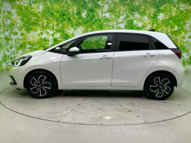 フィット eHEVホーム 新品タイヤ/純正 9インチ メモリーナビ/アドバンスドルームミラー/ホンダセンシング/車線逸脱防止支援システム/ドライブレコーダー 前後/ヘッドランプ LED/Bluetooth接続/ETC ドラレコ(2枚目)