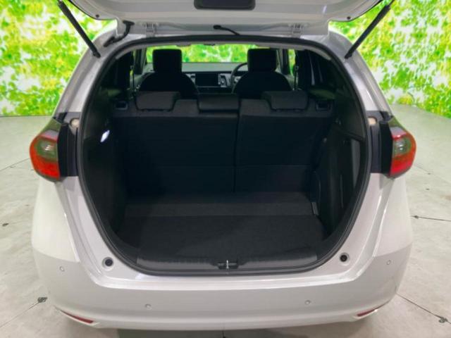 フィット eHEVホーム 新品タイヤ/純正 9インチ メモリーナビ/アドバンスドルームミラー/ホンダセンシング/車線逸脱防止支援システム/ドライブレコーダー 前後/ヘッドランプ LED/Bluetooth接続/ETC ドラレコ(8枚目)