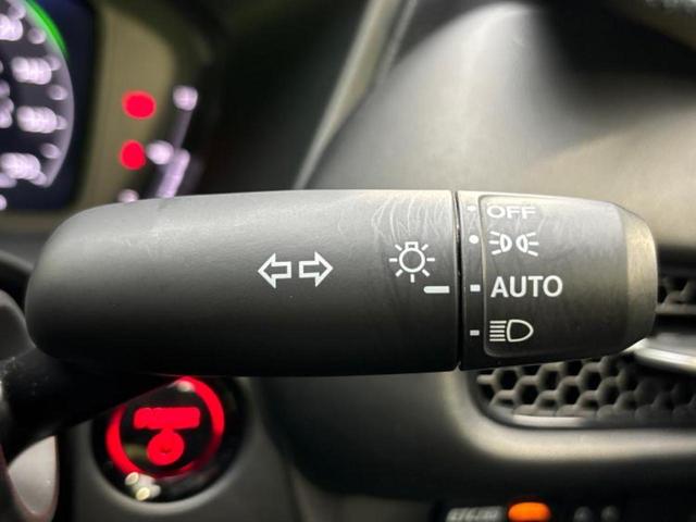 ZR-V eHEV Z 保証書/純正 9インチ SDナビ/衝突安全装置/シートヒーター/全方位モニター/車線逸脱防止支援システム/シート 合皮/電動バックドア/ヘッドランプ LED/ETC/EBD付ABS/横滑り防止装置(16枚目)