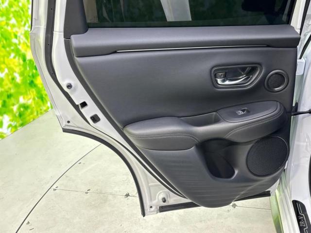 ZR-V eHEV Z 保証書/純正 9インチ SDナビ/衝突安全装置/シートヒーター/全方位モニター/車線逸脱防止支援システム/シート 合皮/電動バックドア/ヘッドランプ LED/ETC/EBD付ABS/横滑り防止装置(23枚目)