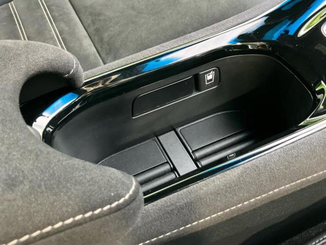 ヴェゼル ハイブリッドRS・ホンダセンシング 社外 SDナビ/ホンダセンシング/シートヒーター/車線逸脱防止支援システム/シート ハーフレザー/ドライブレコーダー 社外/ヘッドランプ LED/Bluetooth接続/ETC/EBD付ABS 禁煙車(40枚目)