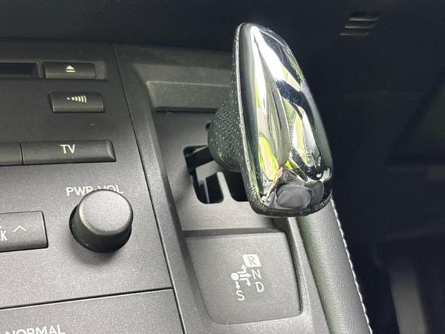 ＣＴ ＣＴ２００ｈバージョンＬ　新品タイヤ／サンルーフ／純正　ナビ／シートヒーター／シート　フルレザー／ドライブレコーダー　社外／ＥＴＣ／ＥＢＤ付ＡＢＳ／バックモニター／地上波デジタルチューナー／ＤＶＤ／エアバッグ　運転席　革シート（16枚目）