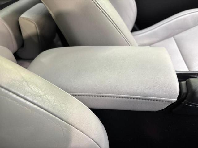 ＣＴ ＣＴ２００ｈバージョンＬ　新品タイヤ／サンルーフ／純正　ナビ／シートヒーター／シート　フルレザー／ドライブレコーダー　社外／ＥＴＣ／ＥＢＤ付ＡＢＳ／バックモニター／地上波デジタルチューナー／ＤＶＤ／エアバッグ　運転席　革シート（30枚目）