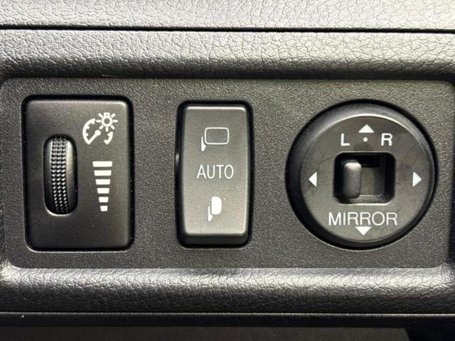 ＣＴ ＣＴ２００ｈバージョンＬ　新品タイヤ／サンルーフ／純正　ナビ／シートヒーター／シート　フルレザー／ドライブレコーダー　社外／ＥＴＣ／ＥＢＤ付ＡＢＳ／バックモニター／地上波デジタルチューナー／ＤＶＤ／エアバッグ　運転席　革シート（36枚目）