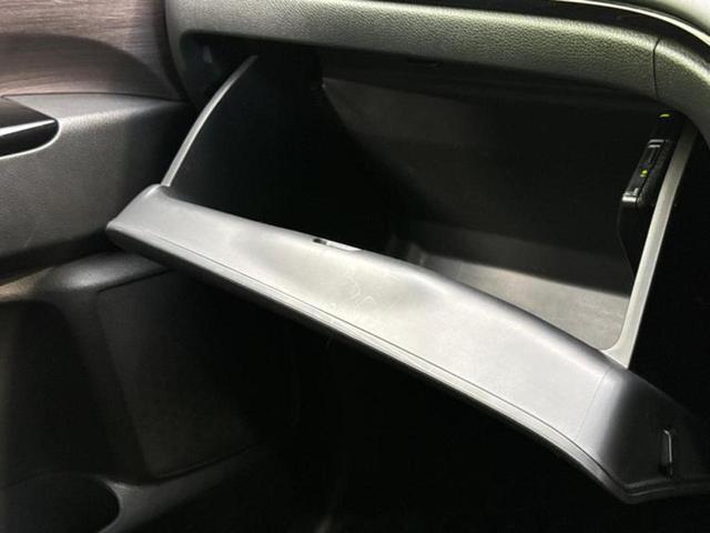 オデッセイ アブソルート　純正　１０インチ　ＳＤナビ／両側電動スライドドア／マルチビューカメラシステム／シート　ハーフレザー／パーキングアシスト　バックガイド／ドライブレコーダー　前後／ヘッドランプ　ＬＥＤ　ＬＥＤヘッドランプ（39枚目）