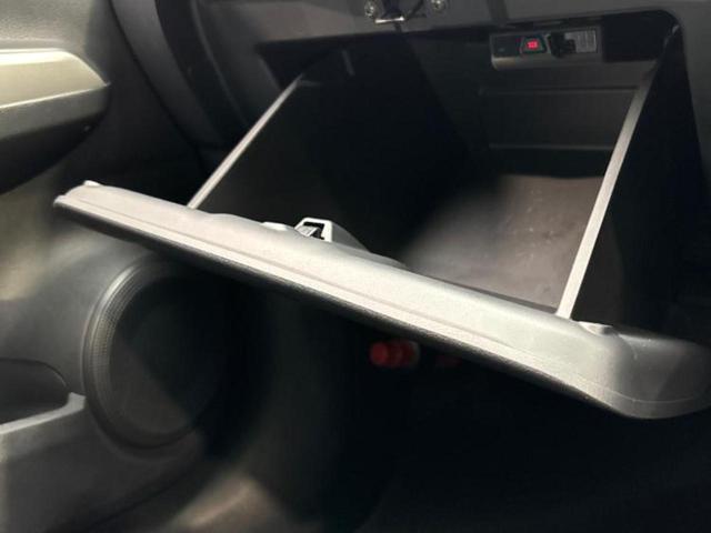 キックス Ｘ　新品タイヤ／純正エアロ／保証書／社外　ＳＤナビ／インテリジェントルームミラー／衝突安全装置／アラウンドビューモニター／車線逸脱防止支援システム／シート　ハーフレザー／ドライブレコーダー　社外　ドラレコ（36枚目）