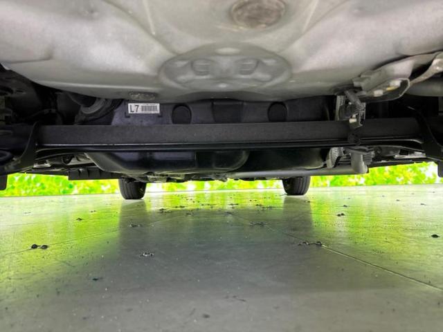 ヴィッツ Ｆセーフティエディション３　純正　ＳＤナビ／トヨタセーフティセンス／車線逸脱防止支援システム／ドライブレコーダー　前後／ヘッドランプ　ＬＥＤ／Ｂｌｕｅｔｏｏｔｈ接続／ＥＴＣ／ＥＢＤ付ＡＢＳ／横滑り防止装置／バックモニター　禁煙車（43枚目）