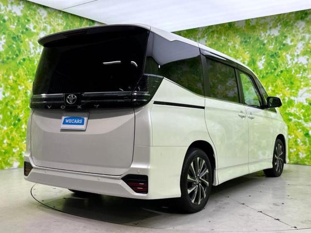 ヴォクシー S-Z 保証書/ディスプレイオーディオ+ナビ10.5インチ/フリップダウンモニター 純正 13.2インチ/トヨタセーフティセンス/両側電動スライドドア/シートヒーター 前席 衝突被害軽減システム バックカメラ(3枚目)