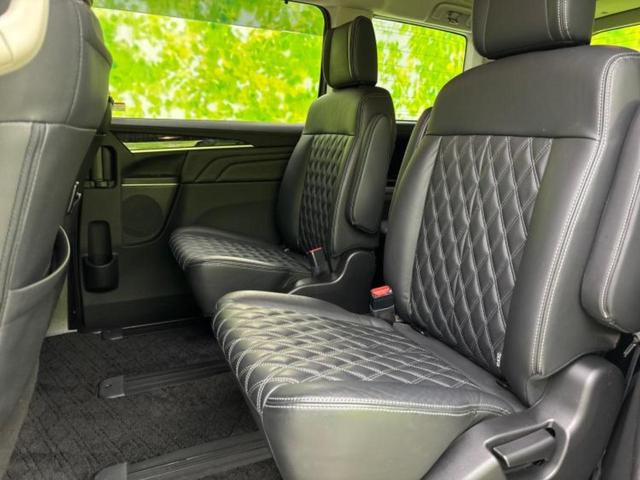 デリカD:5 4WDアーバンギアGパワーパッケージ 新品タイヤ/保証書/純正 10インチ SDナビ/フリップダウンモニター 純正 9インチ/衝突安全装置/両側電動スライドドア/シートヒーター/マルチアラウンドモニター/車線逸脱防止支援システム 革シート(8枚目)