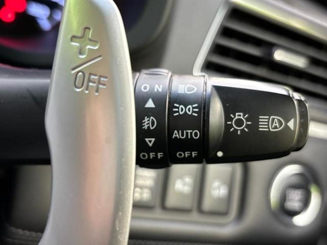 デリカD:5 4WDアーバンギアGパワーパッケージ 新品タイヤ/保証書/純正 10インチ SDナビ/フリップダウンモニター 純正 9インチ/衝突安全装置/両側電動スライドドア/シートヒーター/マルチアラウンドモニター/車線逸脱防止支援システム 革シート(17枚目)