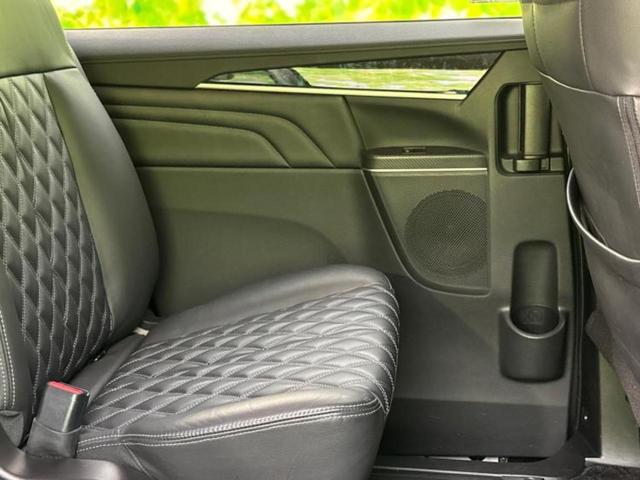 デリカD:5 4WDアーバンギアGパワーパッケージ 新品タイヤ/保証書/純正 10インチ SDナビ/フリップダウンモニター 純正 9インチ/衝突安全装置/両側電動スライドドア/シートヒーター/マルチアラウンドモニター/車線逸脱防止支援システム 革シート(25枚目)