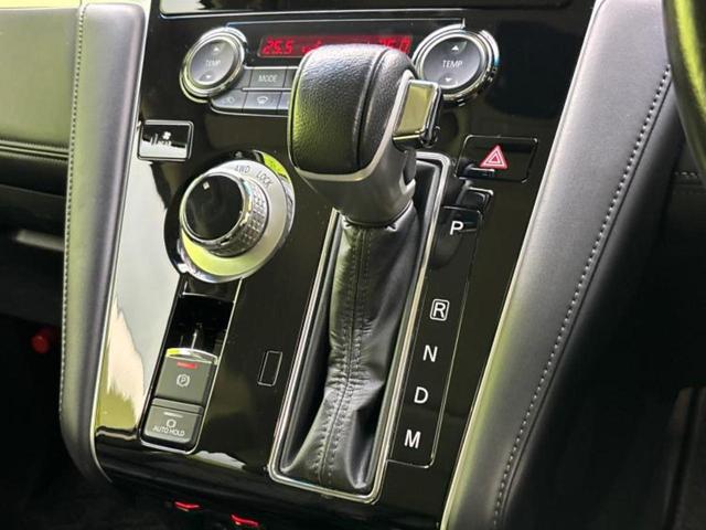 デリカD:5 4WDアーバンギアGパワーパッケージ 新品タイヤ/保証書/純正 10インチ SDナビ/フリップダウンモニター 純正 9インチ/衝突安全装置/両側電動スライドドア/シートヒーター/マルチアラウンドモニター/車線逸脱防止支援システム 革シート(26枚目)