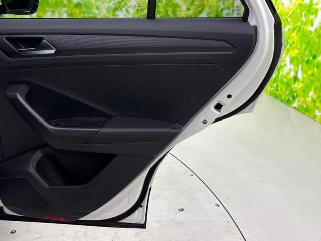 Ｔ－ロック ＴＤＩスタイル　保証書／ディスプレイオーディオ／衝突安全装置／車線逸脱防止支援システム／ヘッドランプ　ＬＥＤ／Ｂｌｕｅｔｏｏｔｈ接続／ＥＴＣ／ＥＢＤ付ＡＢＳ／横滑り防止装置／アイドリングストップ　衝突被害軽減システム（21枚目）