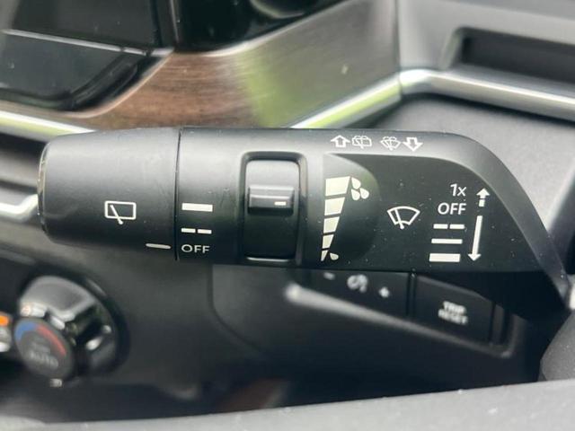 オーラ Ｇ　インテリジェントルームミラー／エマージェンシーブレーキ／アラウンドビューモニター／車線逸脱防止支援システム／ヘッドランプ　ＬＥＤ／ＵＳＢジャック／横滑り防止装置／アイドリングストップ　全周囲カメラ（14枚目）