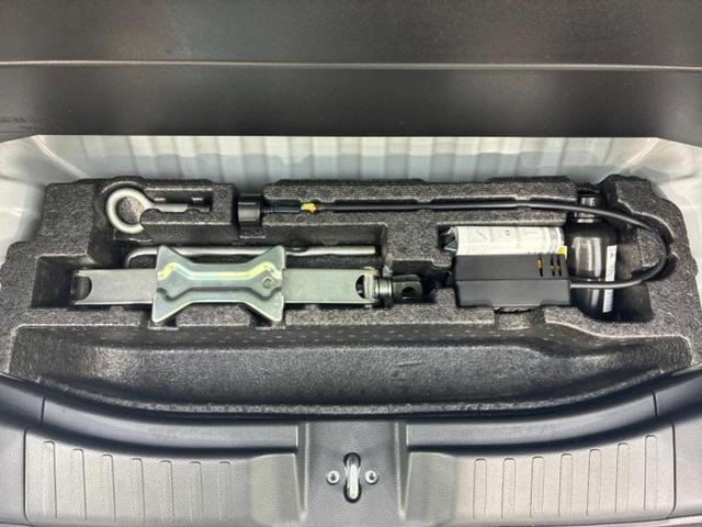 N-BOXカスタム G・Lホンダセンシング 新品タイヤ/保証書/純正 8インチ SDナビ/両側電動スライドドア/ドライブレコーダー 前後/ヘッドランプ LED/Bluetooth接続/ETC/EBD付ABS/横滑り防止装置 バックカメラ(25枚目)
