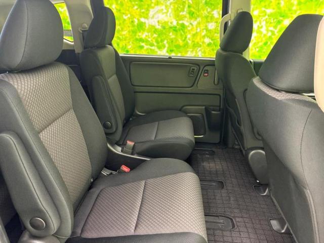 フリード Gブラックスタイル 新品タイヤ/保証書/純正 SDナビ/ホンダセンシング/両側電動スライドドア/シートヒーター/車線逸脱防止支援システム/ヘッドランプ LED/Bluetooth接続/ETC/横滑り防止装置 バックカメラ(5枚目)