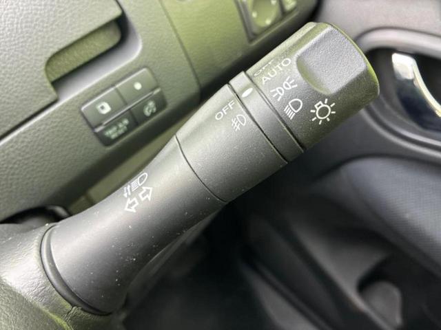 セレナ ハイウェイスターVセレクションプラスセーフティ2HV 新品タイヤ/純正 8インチ SDナビ/フリップダウンモニター/エマージェンシーブレーキ/両側電動スライドドア/アラウンドビューモニター/車線逸脱防止支援システム/ヘッドランプ LED 全周囲カメラ(17枚目)