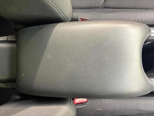 「この車の写真をもっと見たい」「状態が気になる」「この装備はついている？」どんな小さな疑問でもお気軽にお問い合わせください！