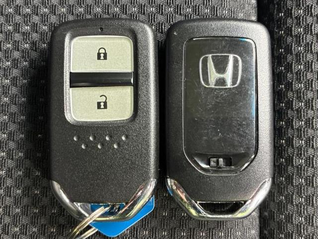 お車に合わせて無料保証以外にも、保証範囲、期間、距離を拡充させた有料保証もご用意しております！中古車の購入が初めてで不安・・・というお客様もご安心ください！