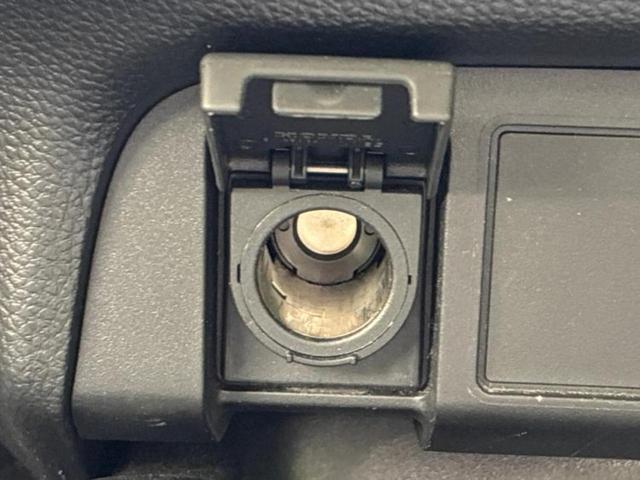 フィット ベーシック 新品タイヤ/社外 SDナビ/衝突安全装置/車線逸脱防止支援システム/Bluetooth接続/ETC/EBD付ABS/横滑り防止装置/クルーズコントロール/バックモニター/エアバッグ 運転席(37枚目)