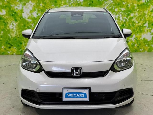 フィット ベーシック 新品タイヤ/社外 SDナビ/衝突安全装置/車線逸脱防止支援システム/Bluetooth接続/ETC/EBD付ABS/横滑り防止装置/クルーズコントロール/バックモニター/エアバッグ 運転席(45枚目)