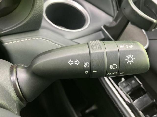 ノア S-Z 新品タイヤ/モデリスタエアロ/保証書/社外 10.5インチ メモリーナビ/トヨタセーフティセンス/両側電動スライドドア/シートヒーター 全席/車線逸脱防止支援システム/シート ハーフレザー フルエアロ(15枚目)