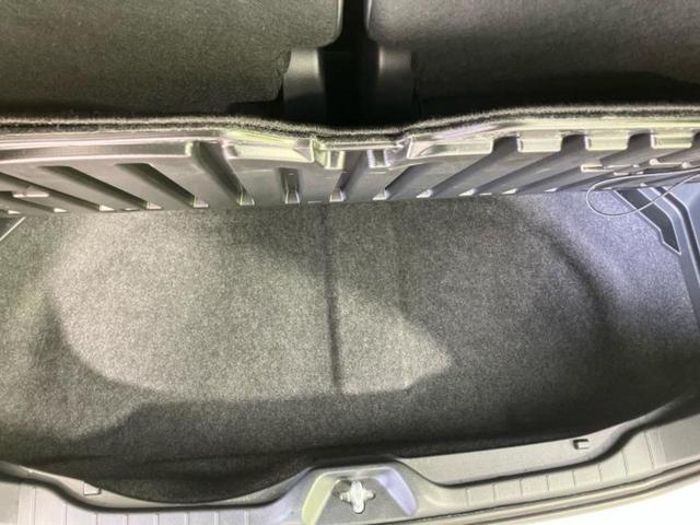 ノア S-Z 新品タイヤ/モデリスタエアロ/保証書/社外 10.5インチ メモリーナビ/トヨタセーフティセンス/両側電動スライドドア/シートヒーター 全席/車線逸脱防止支援システム/シート ハーフレザー フルエアロ(24枚目)