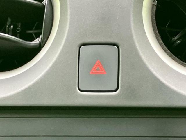 ノート X Vセレクションプラスセーフティ 新品タイヤ/エマージェンシーブレーキ/車線逸脱防止支援システム/EBD付ABS/横滑り防止装置/アイドリングストップ/衝突安全ボディ/パワーウインドウ/エンジンスタートボタン/インテリジェントキー(16枚目)