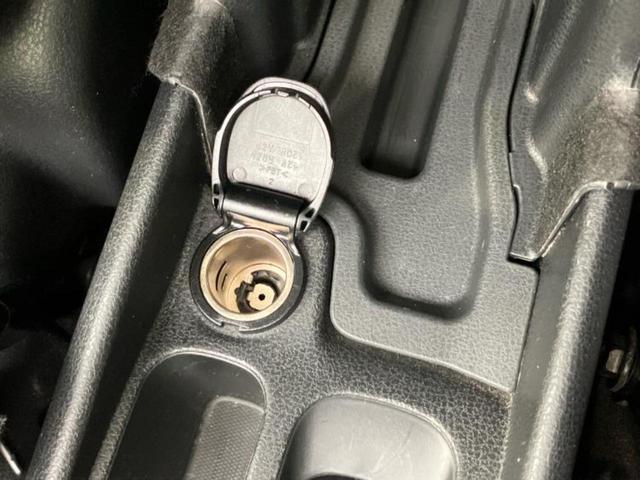 ノート X Vセレクションプラスセーフティ 新品タイヤ/エマージェンシーブレーキ/車線逸脱防止支援システム/EBD付ABS/横滑り防止装置/アイドリングストップ/衝突安全ボディ/パワーウインドウ/エンジンスタートボタン/インテリジェントキー(34枚目)