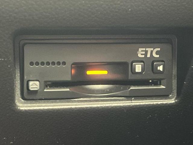 スイフトスポーツ スポーツ 新品タイヤ/純正 8インチ SDナビ/シートヒーター/ドライブレコーダー 社外/ヘッドランプ LED/Bluetooth接続/ETC/EBD付ABS/横滑り防止装置/バックモニター/フルセグTV(28枚目)