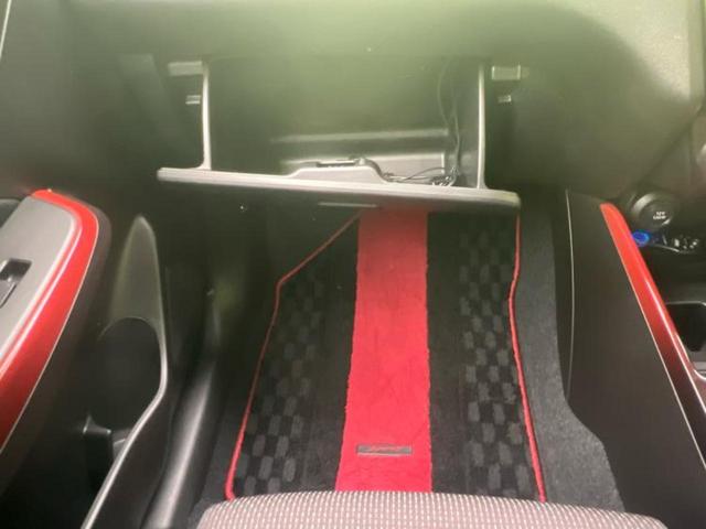 スイフトスポーツ スポーツ 新品タイヤ/純正 8インチ SDナビ/シートヒーター/ドライブレコーダー 社外/ヘッドランプ LED/Bluetooth接続/ETC/EBD付ABS/横滑り防止装置/バックモニター/フルセグTV(36枚目)