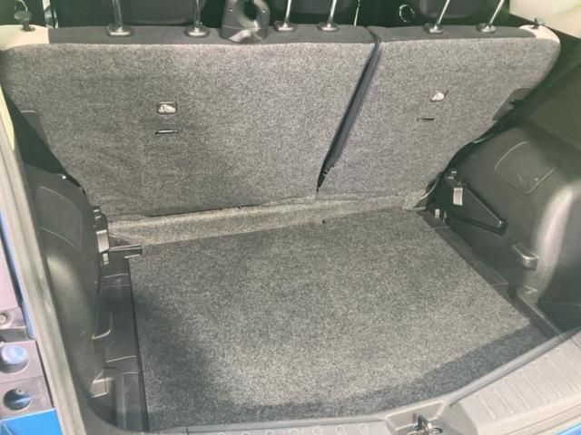 ノート Ｘ　新品タイヤ／純正　メモリーナビ／インテリジェントルームミラー／エマージェンシーブレーキ／車線逸脱防止支援システム／Ｂｌｕｅｔｏｏｔｈ接続／ＥＴＣ／アイドリングストップ／フルセグＴＶ　ワンオーナー（24枚目）