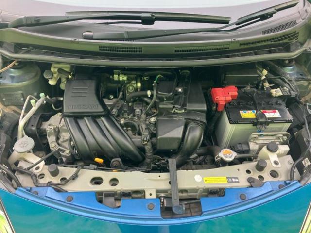 ノート Ｘ　新品タイヤ／純正　メモリーナビ／インテリジェントルームミラー／エマージェンシーブレーキ／車線逸脱防止支援システム／Ｂｌｕｅｔｏｏｔｈ接続／ＥＴＣ／アイドリングストップ／フルセグＴＶ　ワンオーナー（57枚目）