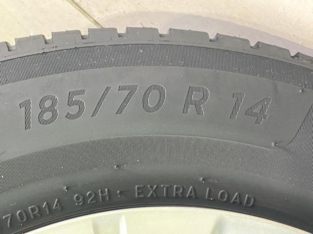 ノート Ｘ　新品タイヤ／純正　メモリーナビ／インテリジェントルームミラー／エマージェンシーブレーキ／車線逸脱防止支援システム／Ｂｌｕｅｔｏｏｔｈ接続／ＥＴＣ／アイドリングストップ／フルセグＴＶ　ワンオーナー（59枚目）