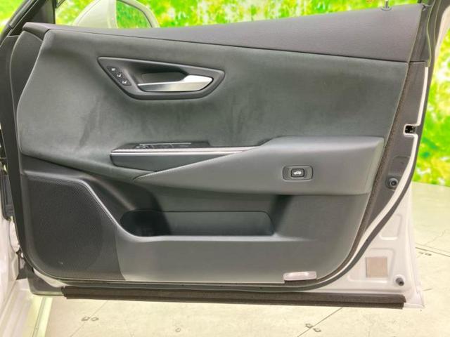 クラウンハイブリッド RSアドバンス 純正 8インチ ナビ/トヨタセーフティセンス/シートヒーター 前席/車線逸脱防止支援システム/シート ハーフレザー/ヘッドランプ LED/USBジャック/Bluetooth接続/ETC ローダウン(8枚目)